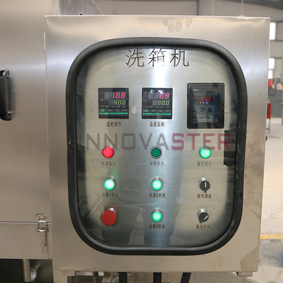 Máquina de limpieza a alta presión para bandejas, cajas y contenedores con boquillas de sujeción CW-03