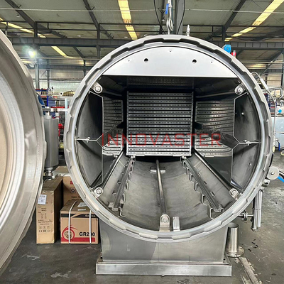Proceso de esterilización por vapor en autoclave para alimentos envasados, aves de corral y carne de vacuno enlatados
