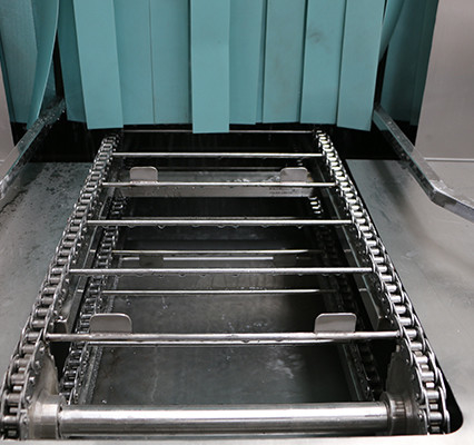 Máquina de lavado industrial automática PP/SUS304 continua para restaurantes en el año 2021